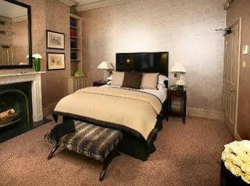 Hôtel The Fox Club Londres Extérieur photo